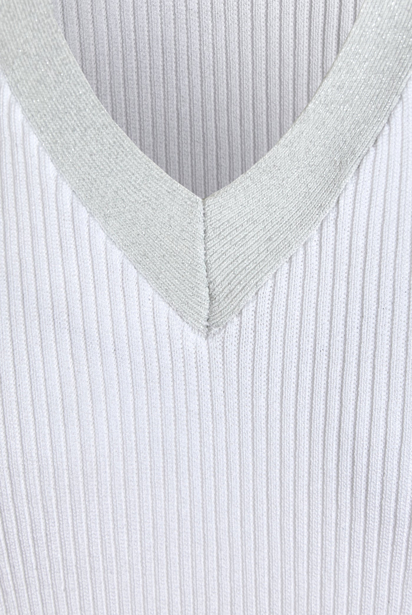 THE SPLASHED SWEATER