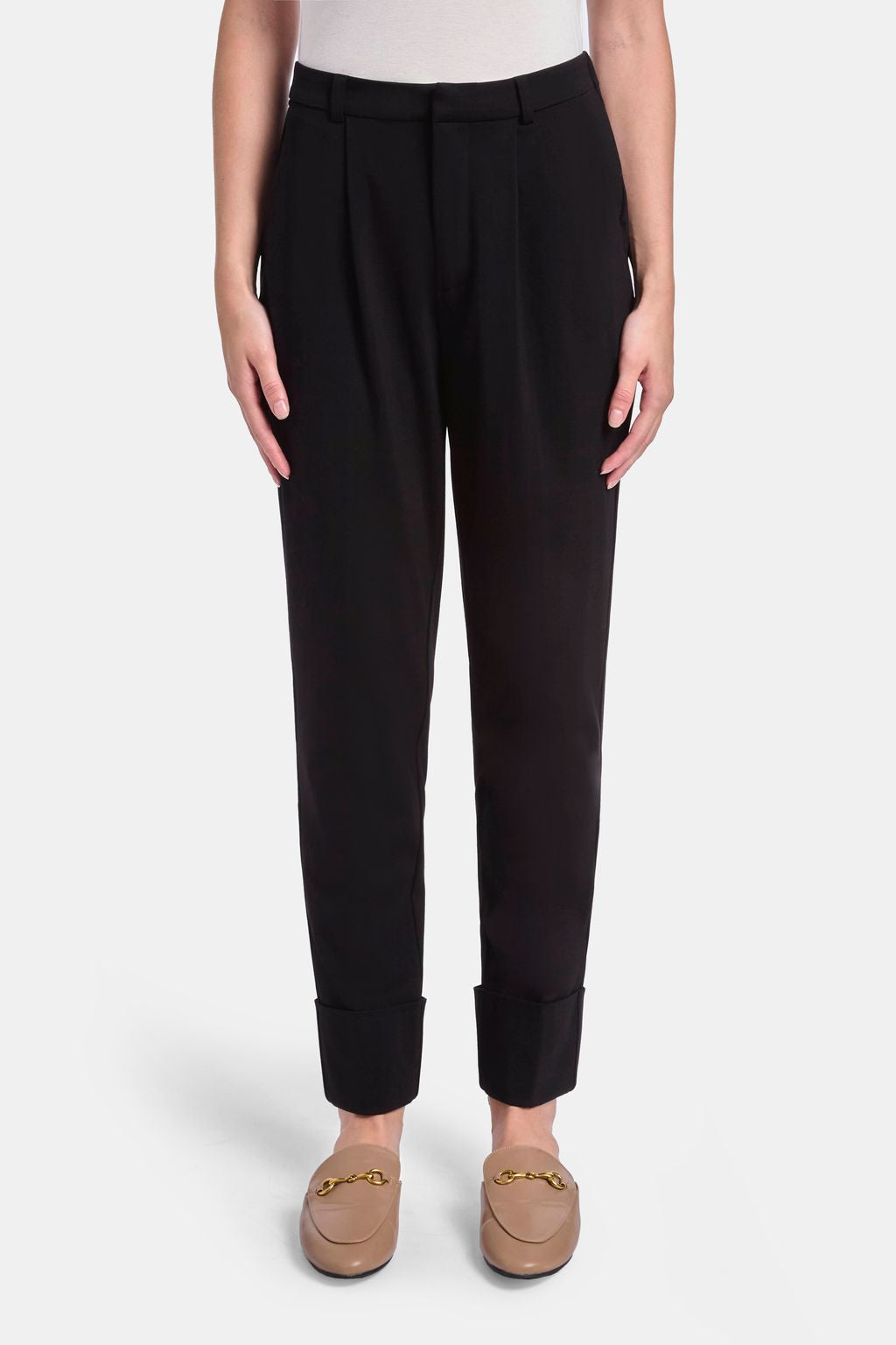 THE DELTA PANT
